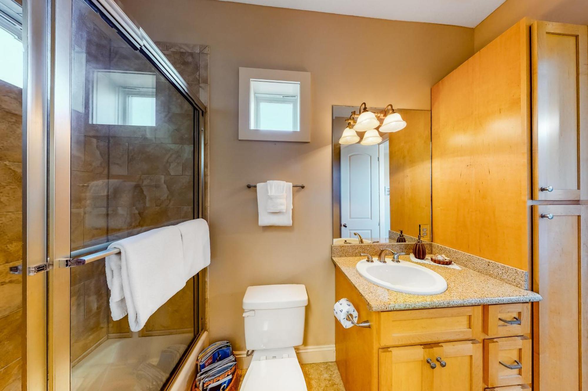 Serenity By The Sea - Main House Panama City Beach Room photo